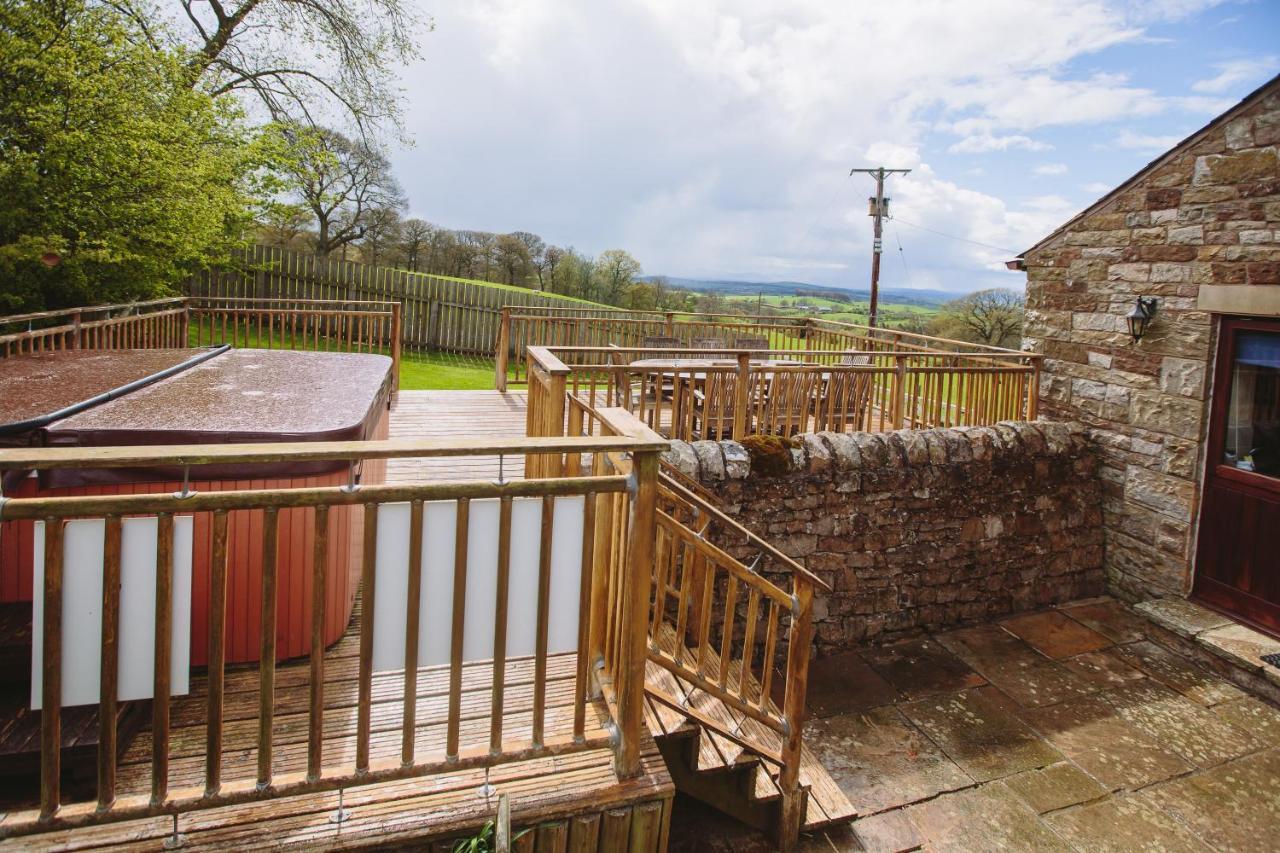 Vila Mill Barn Hot Tub Castle Carrock Exteriér fotografie